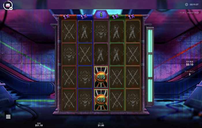 フリースピン回数が2回になった コレクトフェーズ画面、中央リールにスピン回数を増やす絵柄が2個止まる画面